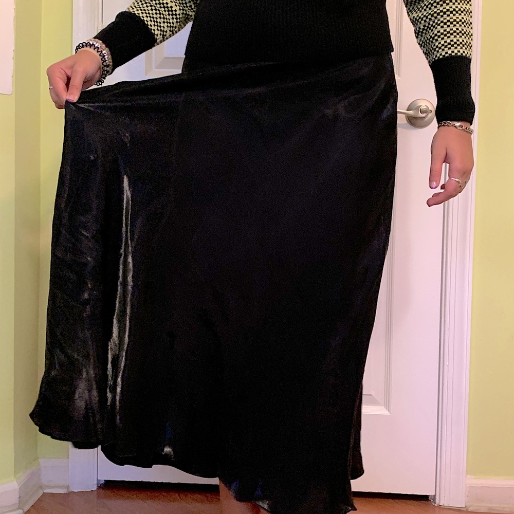Shiny 80’s maxi skirt